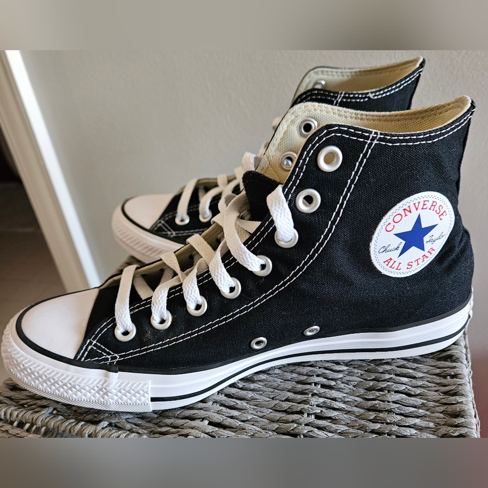 Converse Black Canvas High-Top Shoes - 7.5 Mens, 9.5 Womens